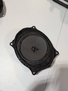 86160-06390 Toyota 2014-2017 Camry Front Left Right Door Speaker Oem