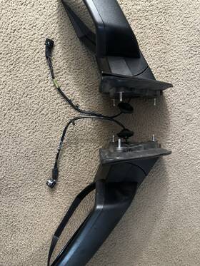 Mra08813 Trq Door Mirror Set