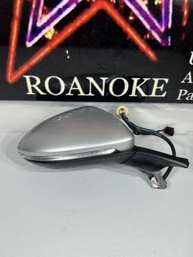 038246 Volkswagen 2017-2019 Vw Golf Alltrack - Right Side View Door Mirror Silver Oem 038246 Volkswagen 2017-2019 Vw Golf Alltrack - Right Side View Door Mirror Silver Oem
