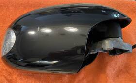 Volkswagen 128-61605l Drivers Leftt Side View Mirror Power Fits 2003-2009 Beetle