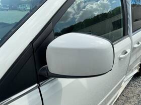 128-61661l Volkswagen Driver Side View Mirror Power Electric Painted Fits 09-14 Routan 4702840