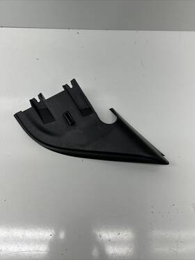 561837993 Volkswagen 2012-2019 Passat Front Left Driver Side Inner Mirror Cover Oem