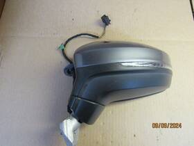 E11048678 Volkswagen 2018 2019 Tiguan Front Left Driver Side View Mirror Oem