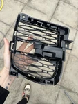 Land Rover Range Sport L461 Front Right Grill N9X2-17K946-AB. Fixed Price $94.77.