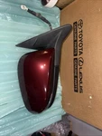 2014-2019 Toyota Highlander Right Side View Mirrors, W/bsm /heated Oem Used!. Fixed Price $295.00.