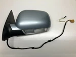 2004 - 2007 Vw Touareg Oem Driver Side Mirror ( Lh / Left ) Blue. Fixed Price $350.00.