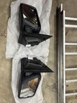 2021-2025 Ford F-150 Oem Driver/passenger Side View Mirrors. Fixed Price $225.00.
